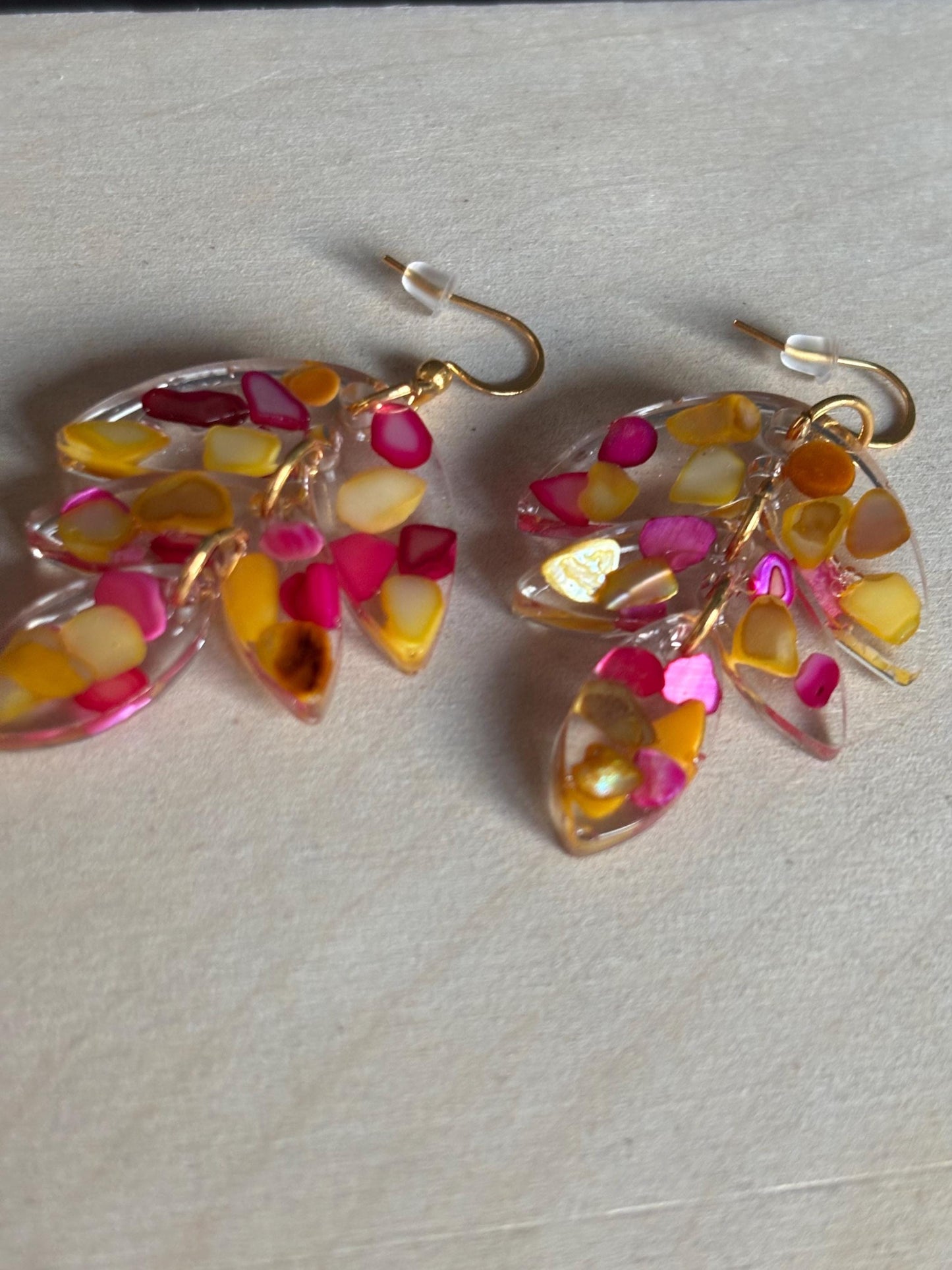 Leaf Shape Earrings Vibrant Shell Fragment
