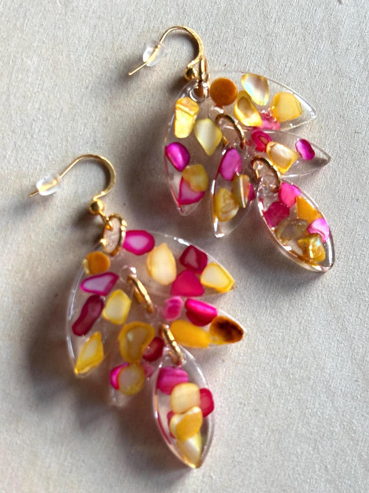 Leaf Shape Earrings Vibrant Shell Fragment