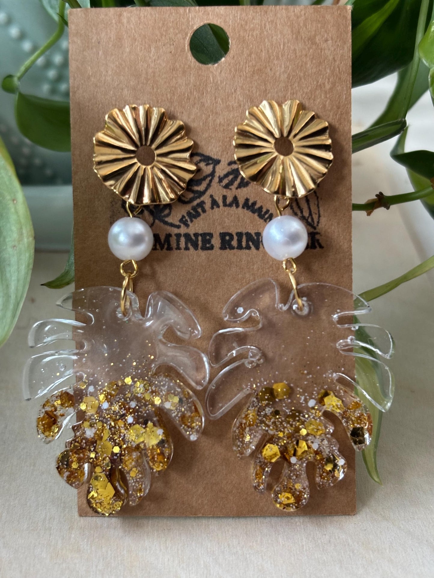 Shiny Monstera Delisiosa leaf earrings