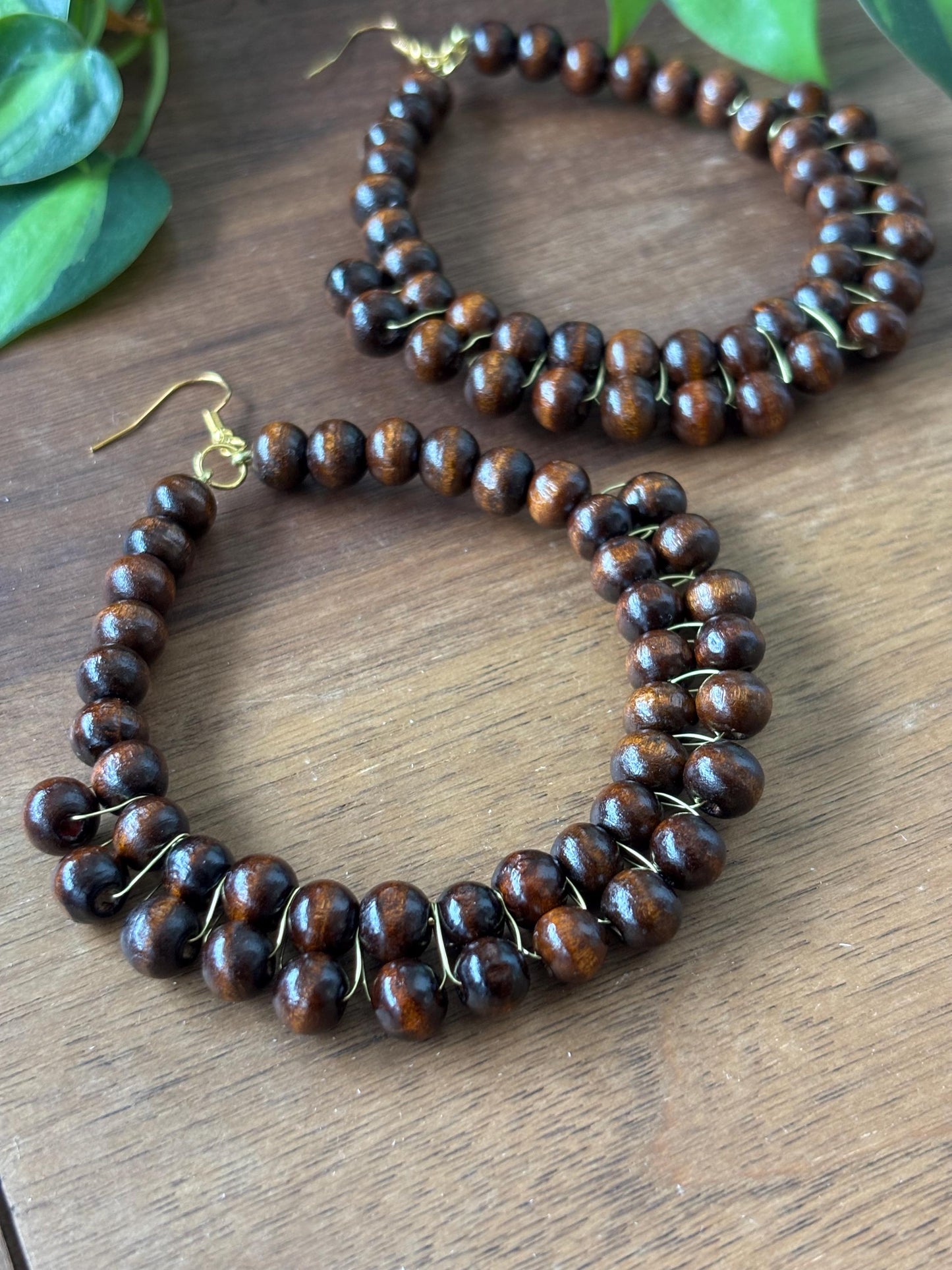 Wooden beads Hoop earrings